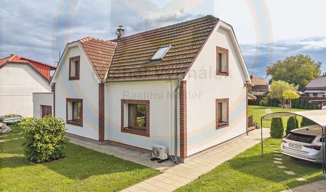 Prodej domu 160 m² s pozemkem 1 269 m², Vraňany, okres Mělník