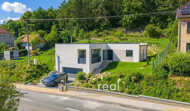 Prodej domu 240 m² s pozemkem 1 178 m², Snovídky, okres Vyškov