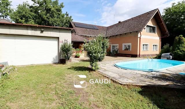 Prodej nájemního domu, činžáku 400 m², Na Drahách, Černošice, okres Praha-západ