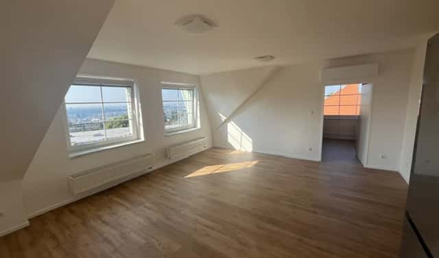 Pronájem bytu 3+kk 93 m², Klíčanská, Praha 8 – Kobylisy