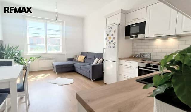 Pronájem bytu 2+kk 55 m², Matoušova, Praha 5 – Smíchov