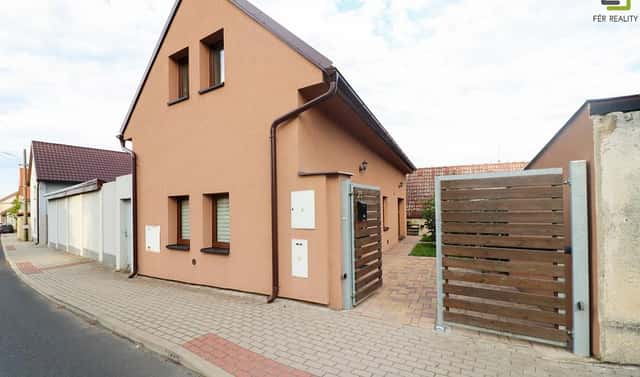 Prodej domu 98 m² s pozemkem 217 m², Židovice, okres Litoměřice