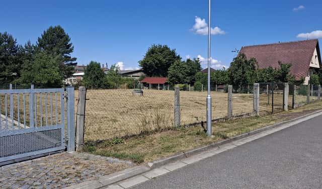 Prodej stavebního pozemku 1 165 m², Staré Hradiště – Brozany, okres Pardubice