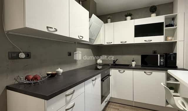 Prodej bytu 2+1 57 m², Družstevní, Uherský Brod, okres Uherské Hradiště