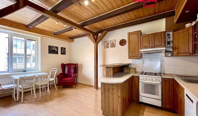 Prodej bytu 4+kk 100 m², Marie Pujmanové, Ostrava – Mariánské Hory, okres Ostrava-město