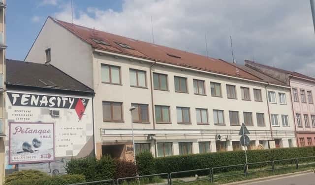 Pronájem obchodních prostor 90 m², Pardubice – Zelené Předměstí