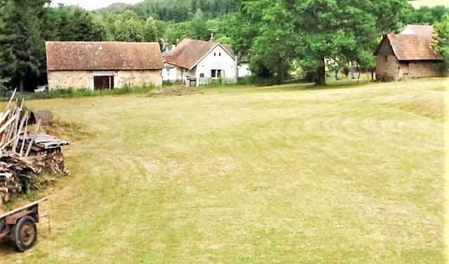 Prodej stavebního pozemku 1 740 m², Popovice, okres Benešov