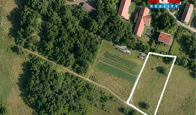 Prodej stavebního pozemku 1 317 m², Milešov – Klenovice, okres Příbram