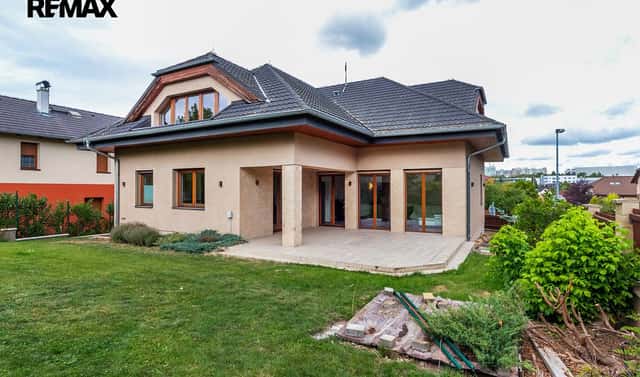 Prodej domu 300 m² s pozemkem 652 m², Havlůjové, Praha 5 – Řeporyje