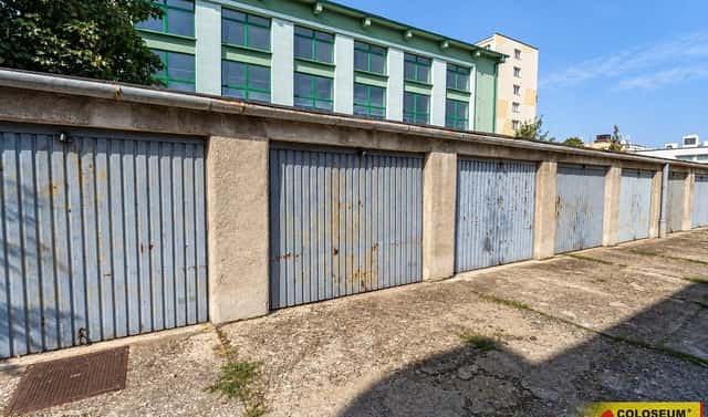 Brno - Štýřice, garáž, 18 m2, zděná garáž, Brno – Štýřice, okres Brno-město