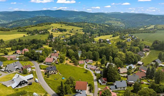 Prodej stavebního pozemku 1 785 m², Vysoké nad Jizerou, okres Semily