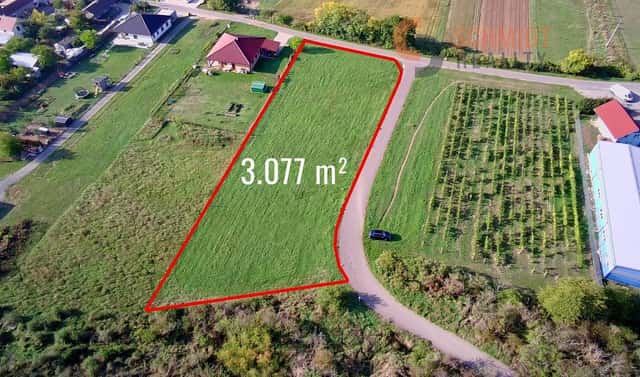 Prodej stavebního pozemku 3 077 m², Pravlov, okres Brno-venkov