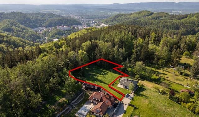 Prodej stavebního pozemku 3 902 m², Karlovy Vary