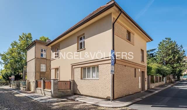 Prodej domu 265 m² s pozemkem 389 m², Květná, Praha 3 – Vinohrady