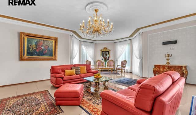 Prodej domu 285 m² s pozemkem 968 m², Maková, Šestajovice, okres Praha-východ