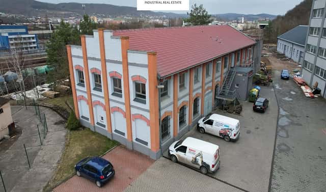 Prodej skladovacích prostor 1 088 m², Tovární, Králův Dvůr, okres Beroun