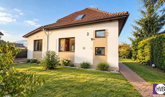 Prodej domu 206 m² s pozemkem 585 m², Jeronýmova, Úvaly, okres Praha-východ
