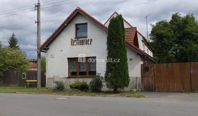 Prodej domu 180 m² s pozemkem 1 685 m², Hořesedly, okres Rakovník