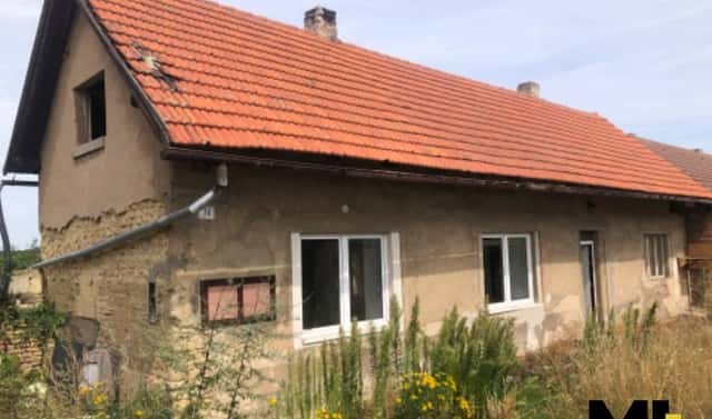 Prodej domu 96 m² s pozemkem 2 877 m², Bechlín, okres Litoměřice