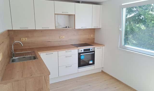 Pronájem bytu 3+1 77 m², Kamenný Přívoz, okres Praha-západ
