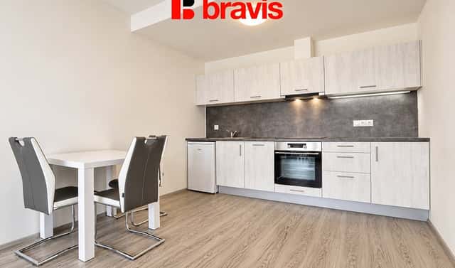 Pronájem bytu 2+kk 43 m², Kovářská, Brno – Komárov, okres Brno-město