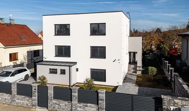 Prodej domu 229 m² s pozemkem 766 m², Pod Vojenským velitelstvím, Říčany – Radošovice, okres Praha-východ