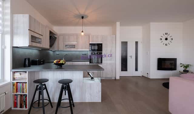 Prodej bytu 4+kk 119 m², Honzíkova, Praha 10 – Dolní Měcholupy