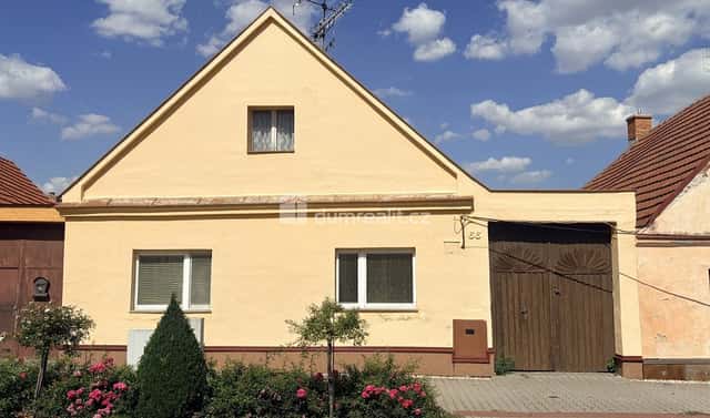 Prodej stavebního pozemku 641 m², Dlouhá, Pohořelice, okres Brno-venkov
