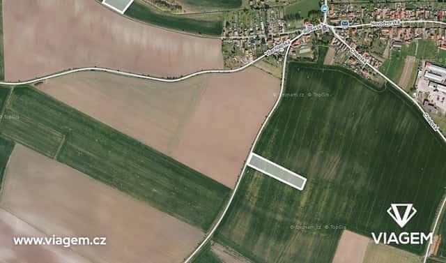 Prodej pole 2 001 m², Oskořínek, okres Nymburk