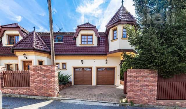Prodej komerčního objektu (jiného typu) 267 m², Dobrošovská, Praha 9 – Horní Počernice