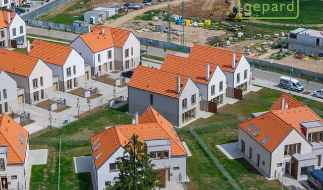 Prodej domu 157 m² s pozemkem 341 m², Drahelčice, okres Praha-západ