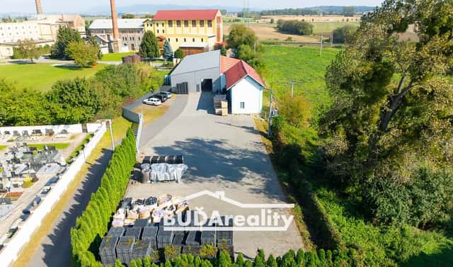 Prodej výrobních prostor 1 100 m², Hulín – Záhlinice, okres Kroměříž