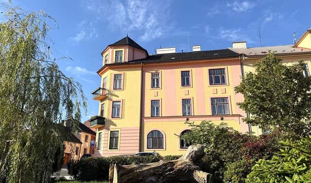 Pronájem bytu 2+1 80 m², Bří. Čapků, Šumperk