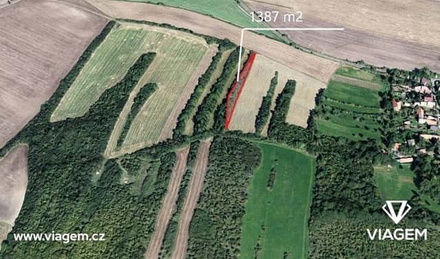 Prodej pole 1 387 m², Libčeves, okres Louny