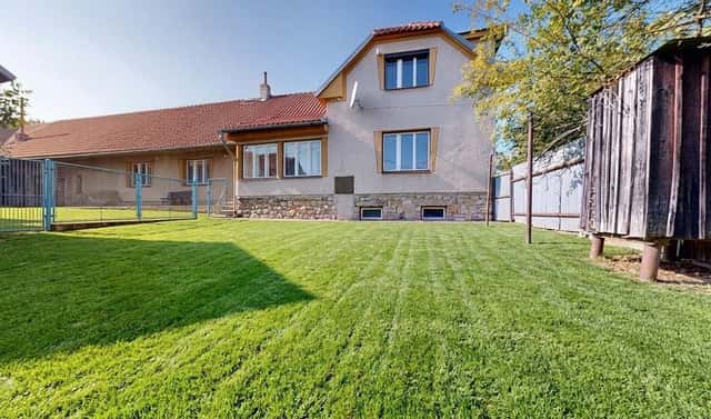 Prodej domu 120 m² s pozemkem 1 351 m², Mnichovice, okres Benešov