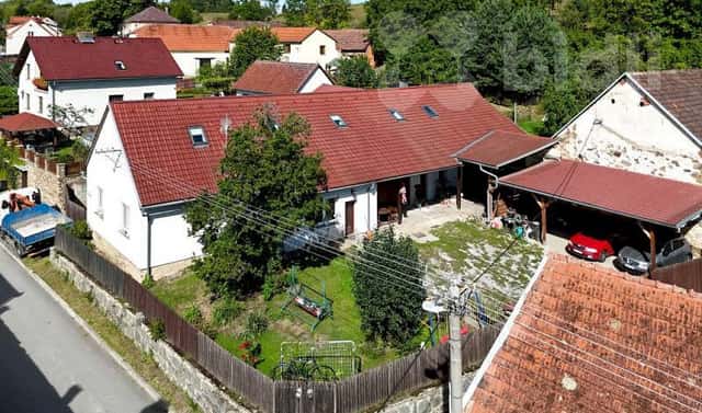 Prodej domu 415 m² s pozemkem 888 m², Kraselov, okres Strakonice