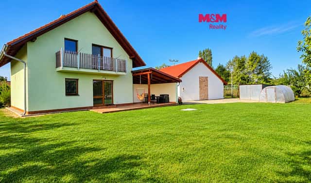 Prodej domu 102 m² s pozemkem 1 106 m², Kostěnice, okres Pardubice