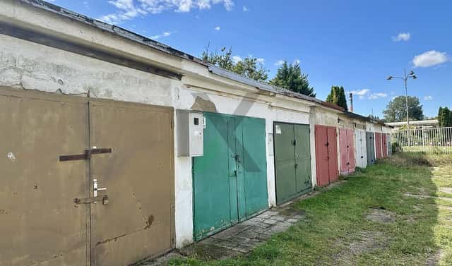 Prodej garáže s elektřinou 18 m2, Brno - Maloměřice, Plíže, Brno – Maloměřice, okres Brno-město