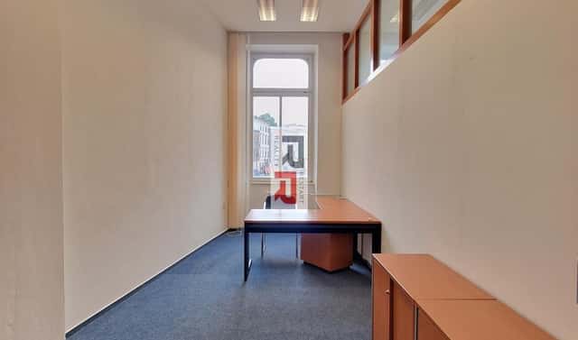 Pronájem kanceláře 17 m², Dolní náměstí, Olomouc