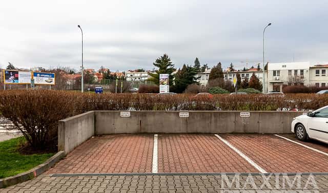 Pronájem chaty/chalupy 4 m², Počernická, Praha 10 – Strašnice