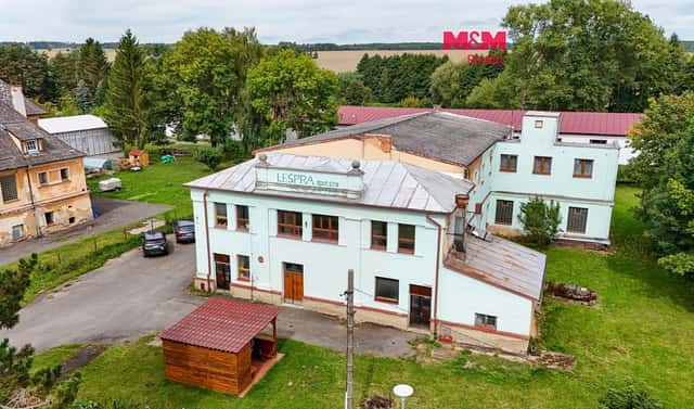 Prodej obchodních prostor 1 100 m², Černošín, okres Tachov