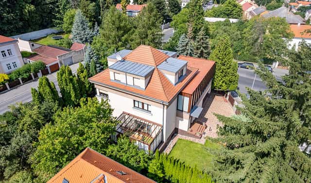 Prodej vily 474 m², Zeyerova alej, Praha 6 – Břevnov