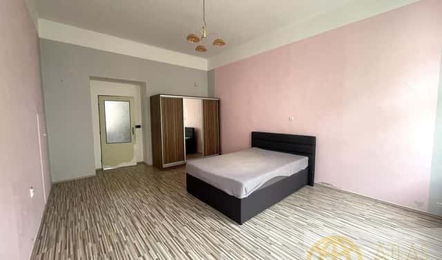 Pronájem bytu 2+1 80 m², 9. května, Tábor