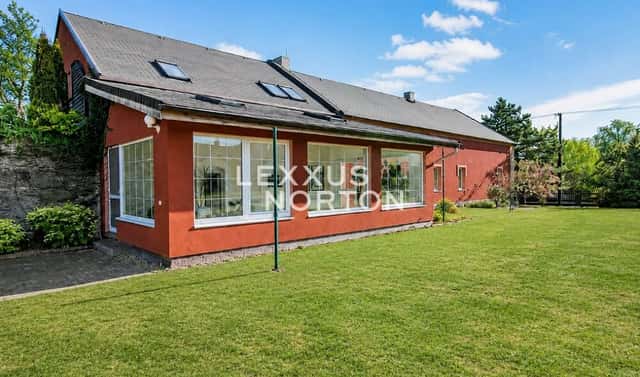 Prodej domu 320 m² s pozemkem 6 211 m², Jindřichov, okres Bruntál