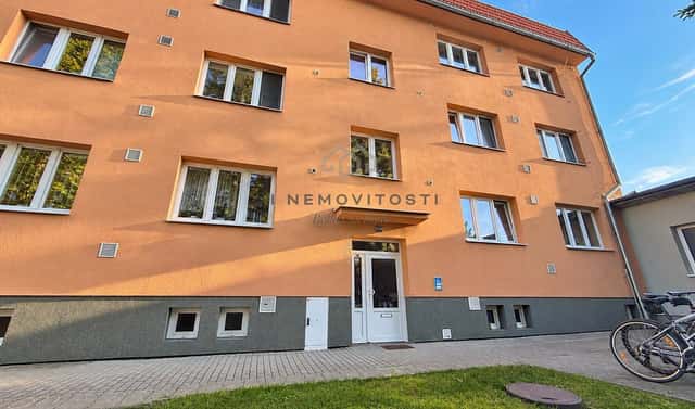 Prodej bytu 2+1 59 m², sídliště Nádražní, Slavkov u Brna, okres Vyškov