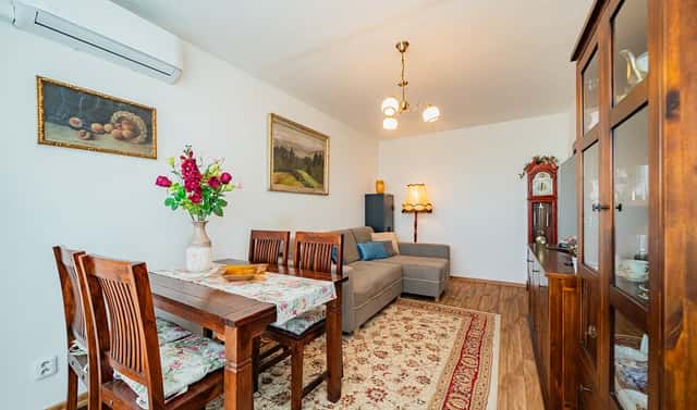 Prodej bytu 2+1 59 m², Kosmonautů, Mělník