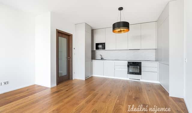 Pronájem bytu 2+kk 50 m², Dostalové, Praha 5 – Hlubočepy