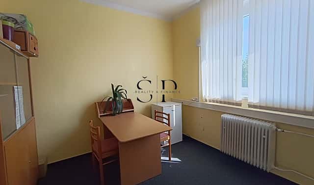 Pronájem kanceláře 600 m², Šůlova, Nýřany, okres Plzeň-sever