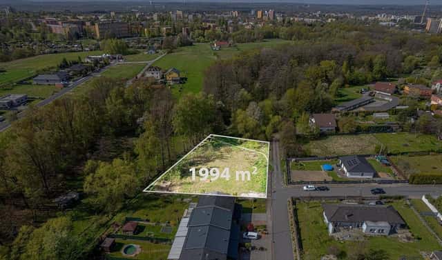 Prodej stavebního pozemku 1 994 m², Karviná