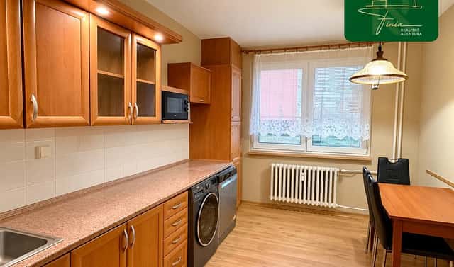 Prodej bytu 3+1 75 m², Kunratická, Česká Lípa